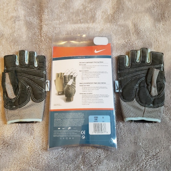 🏷Women's Dri-Fit Lightweight Training Glove - Picture 3 of 4